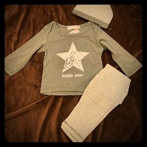 ⭐️NEW⭐️ Baby Boy Infant Outfit!!! So VERY cute!!!!